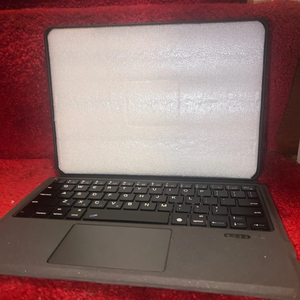 Black iPad Smart Keyboard